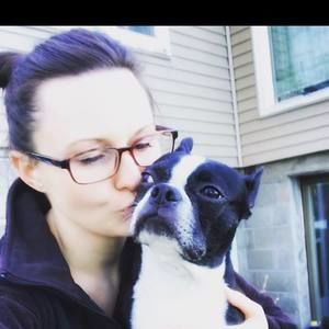 Meet your Posher, Laura